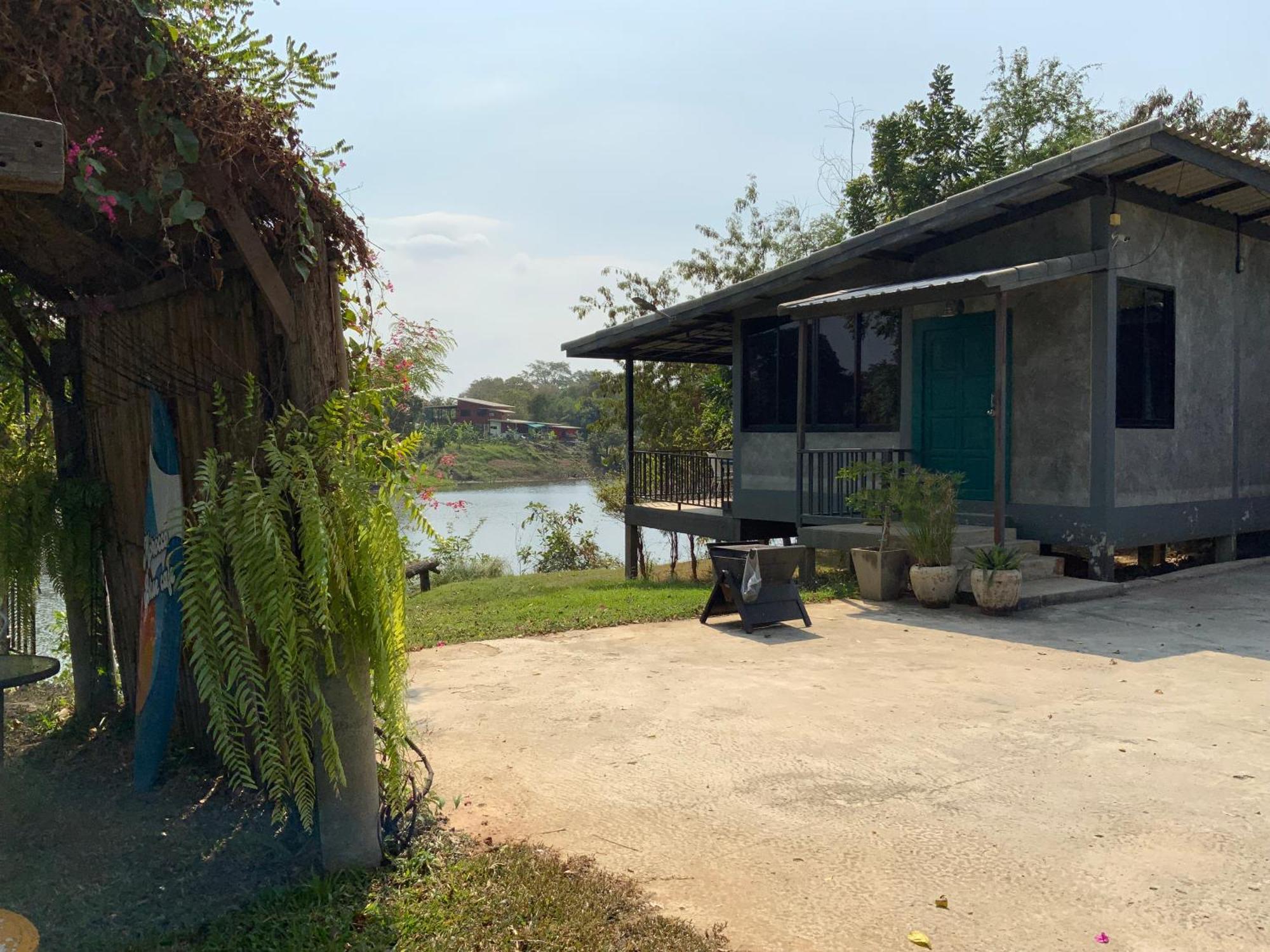 Morocco Blue Cafe By Chilong River Farm Resort Muang Kosum Extérieur photo
