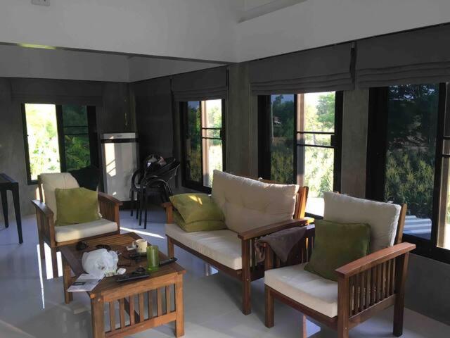 Morocco Blue Cafe By Chilong River Farm Resort Muang Kosum Extérieur photo